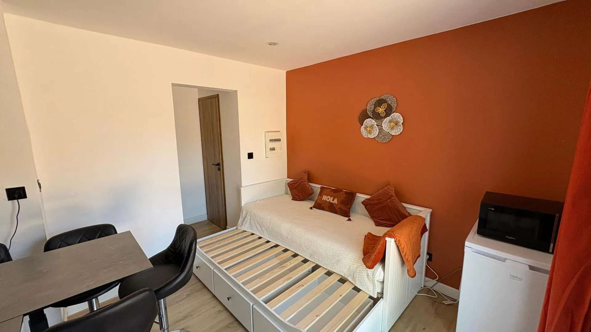 Apartment F2 4 Pers 5Min Commerce Plages Saint Aygulf